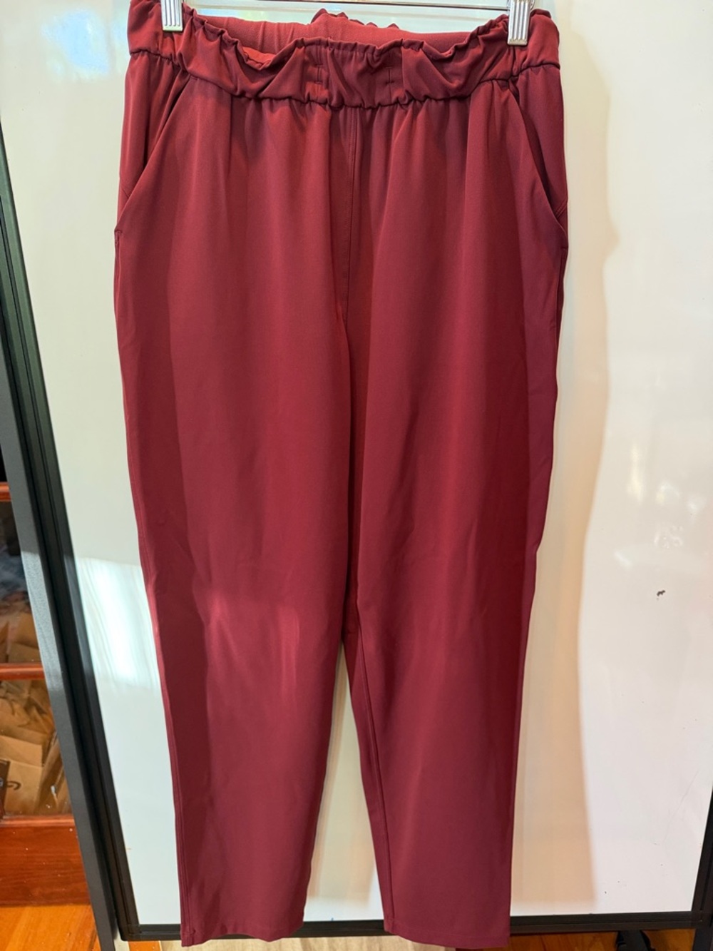 lululemon Burgundy Paperbag Waist Tapered Golf Pants